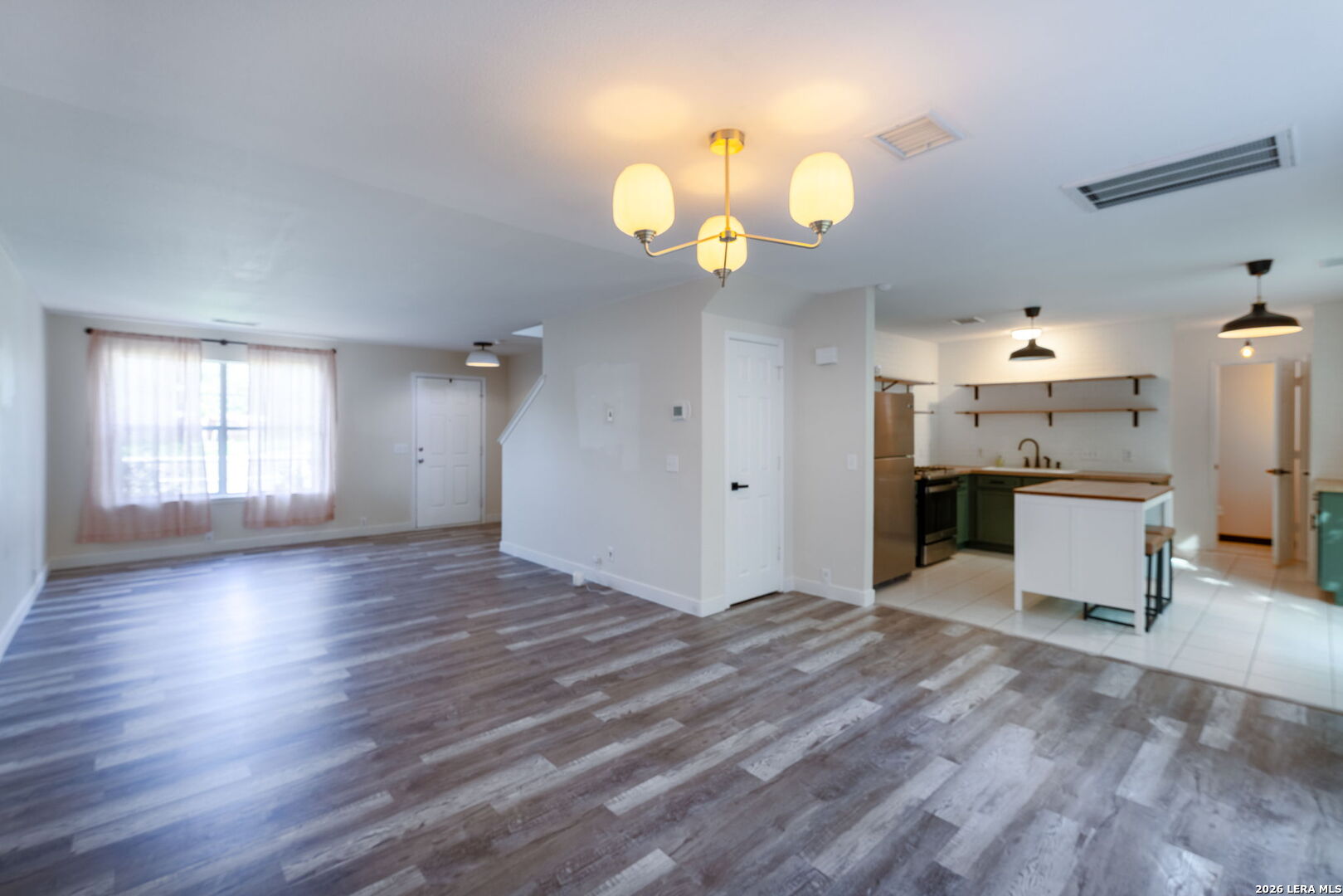 9574 Vallecito Pass San Antonio TX 78250