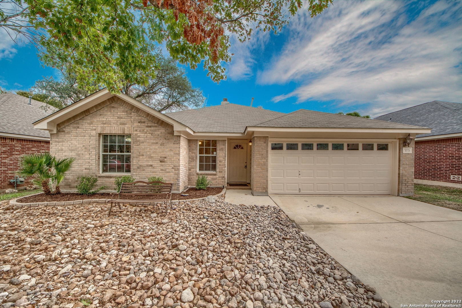 5715 Sage Hollow San Antonio TX 78249
