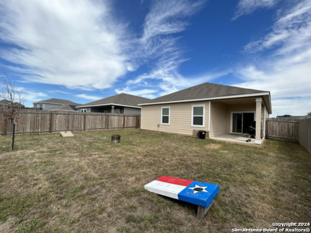 5855 Gulf Meadow Converse TX 78109