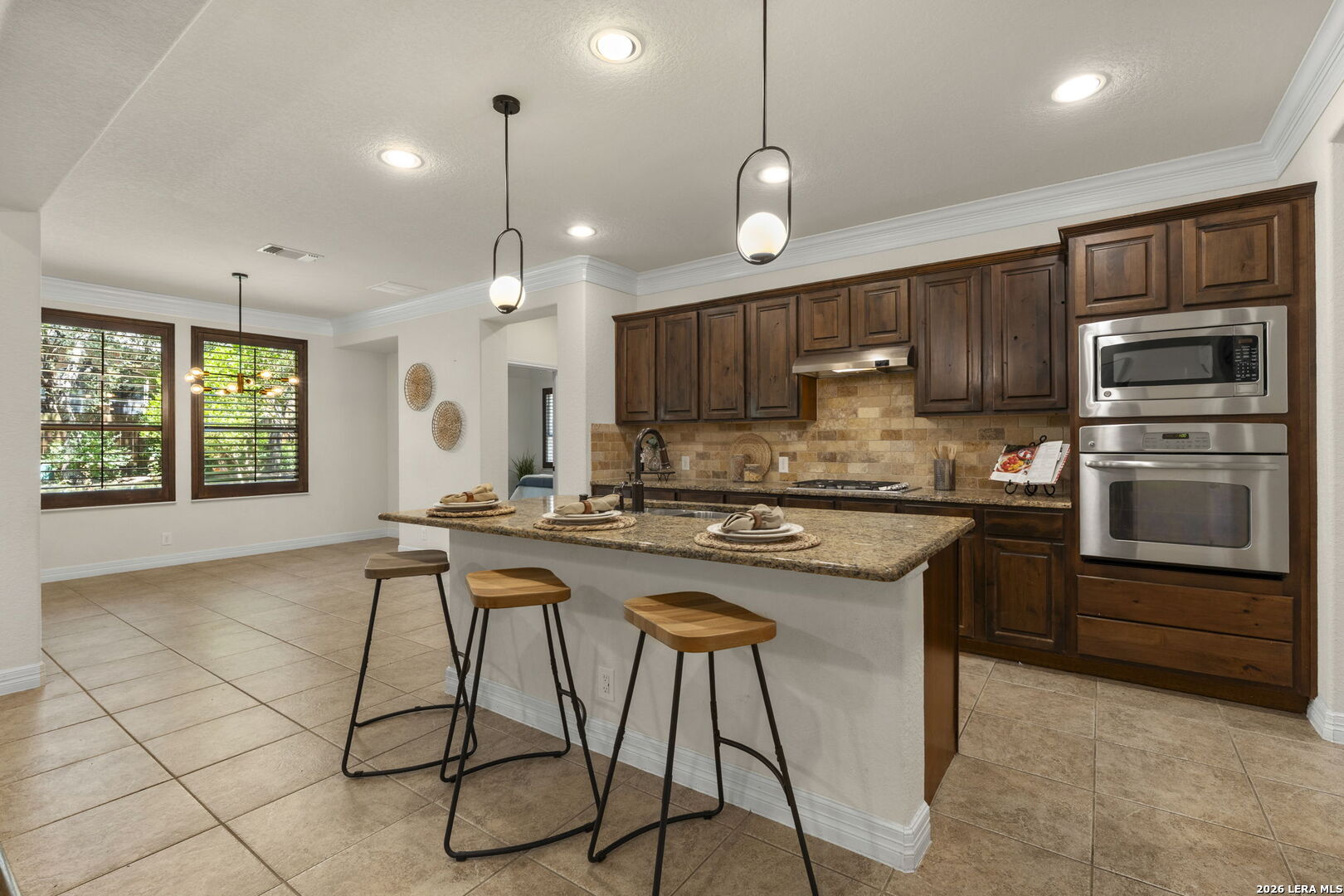 3519 Crest Noche Drive San Antonio TX 78261
