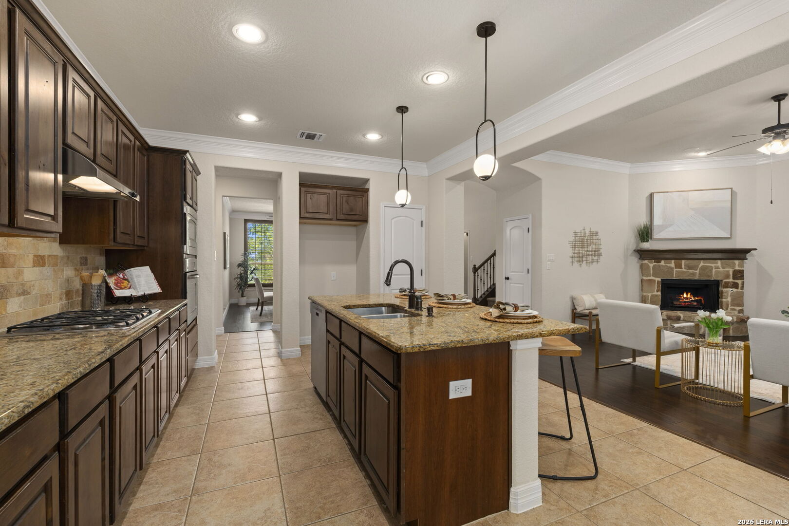 3519 Crest Noche Drive San Antonio TX 78261
