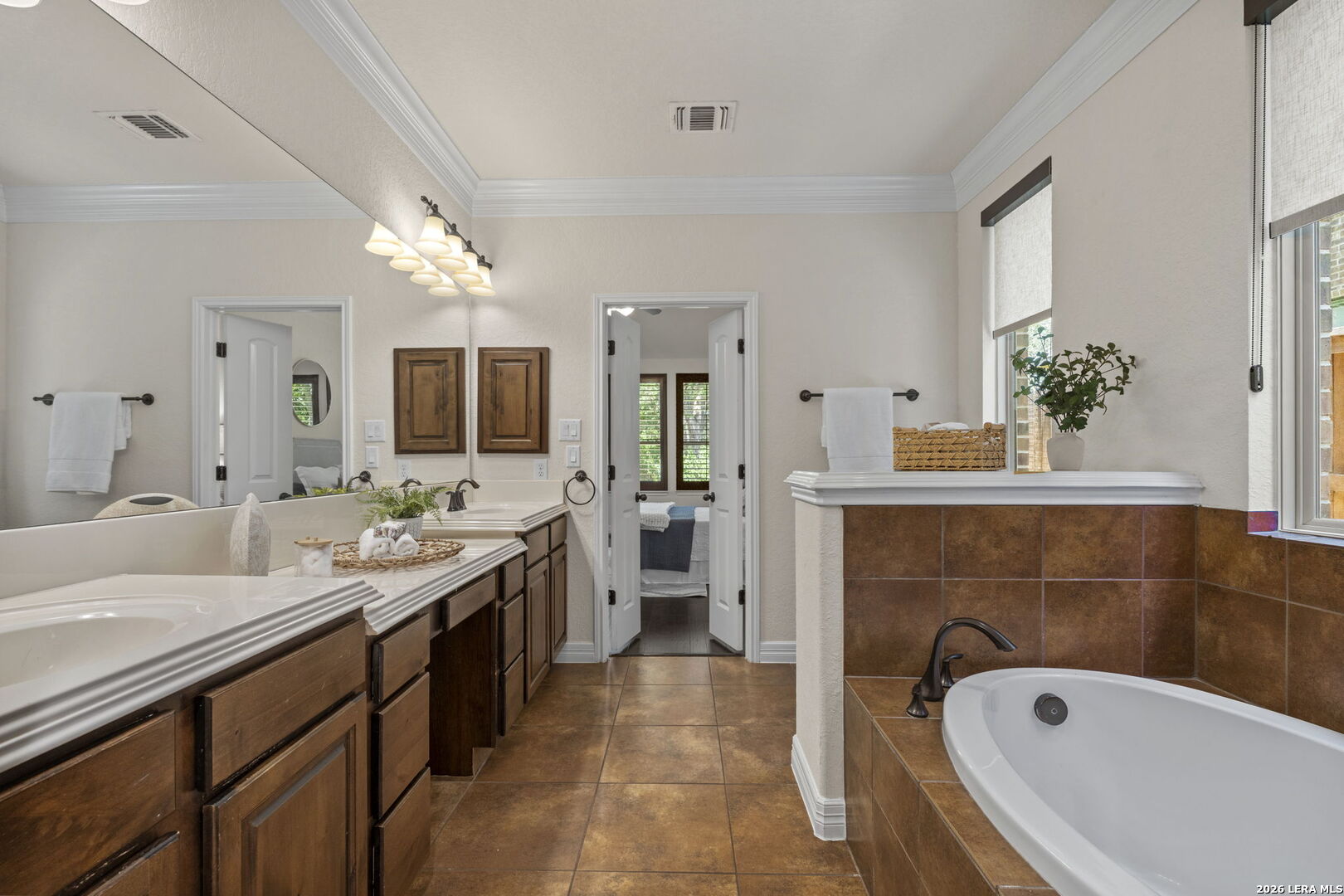 3519 Crest Noche Drive San Antonio TX 78261