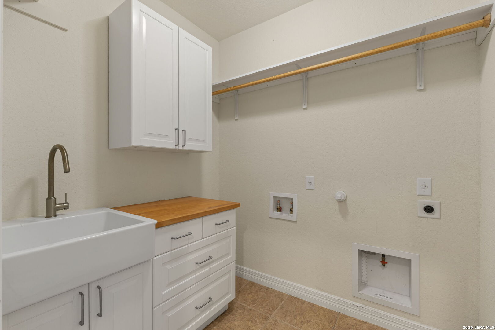 3519 Crest Noche Drive San Antonio TX 78261