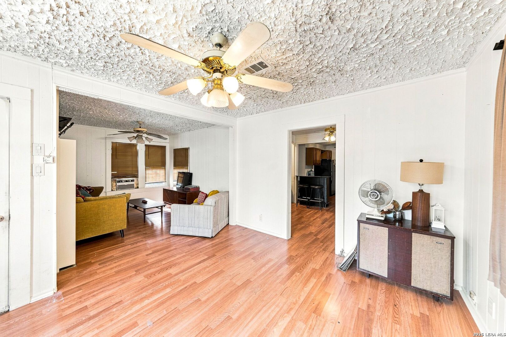 3330 W Laurel Street San Antonio TX 78228