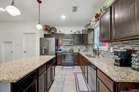 3464 Dartmouth Cove Schertz TX 78154