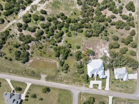 1121 Cordova Bend Canyon Lake TX 78133