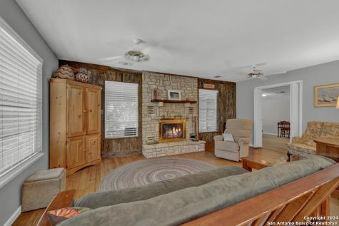 1550 Canyon Shores Canyon Lake TX 78133