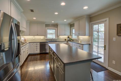 664 California New Braunfels TX 78130