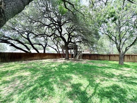 308 Bunker Hill Pleasanton TX 78064