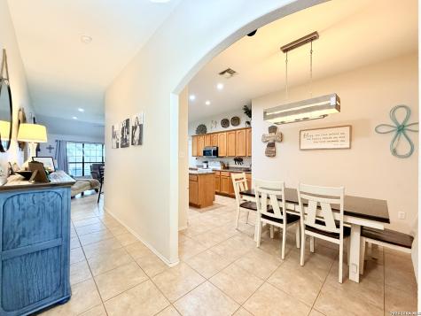 308 Bunker Hill Pleasanton TX 78064