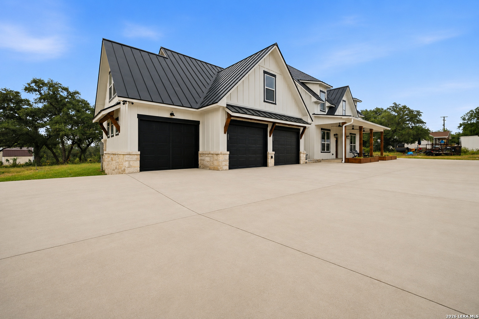120 County Road 3828 San Antonio TX 78253
