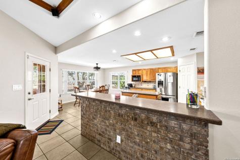 248 Hunters Dawn Drive La Vernia TX 78121