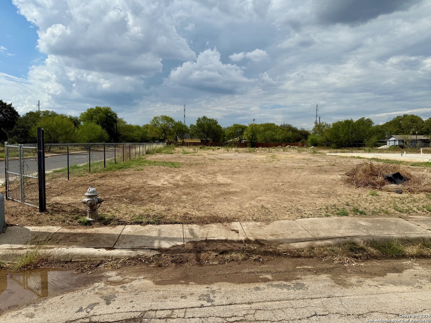 2331 SW 34th San Antonio TX 78237
