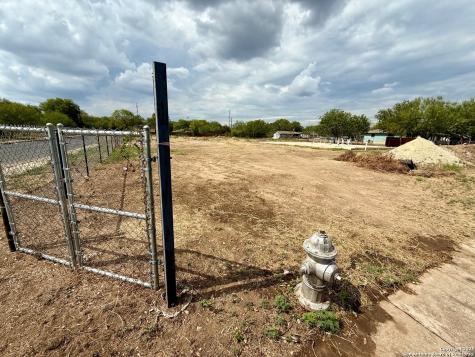 2331 SW 34th San Antonio TX 78237