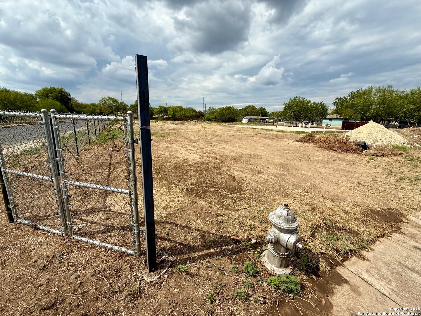 2331 SW 34th San Antonio TX 78237