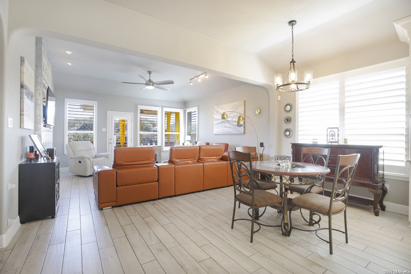 574 Calm Springs San Antonio TX 78260