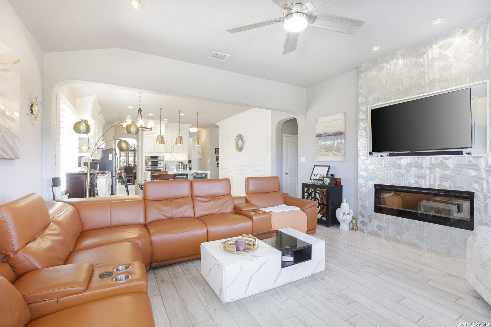574 Calm Springs San Antonio TX 78260