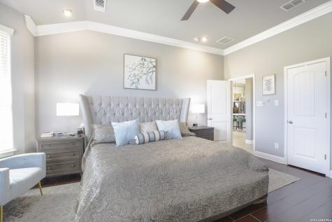 574 Calm Springs San Antonio TX 78260