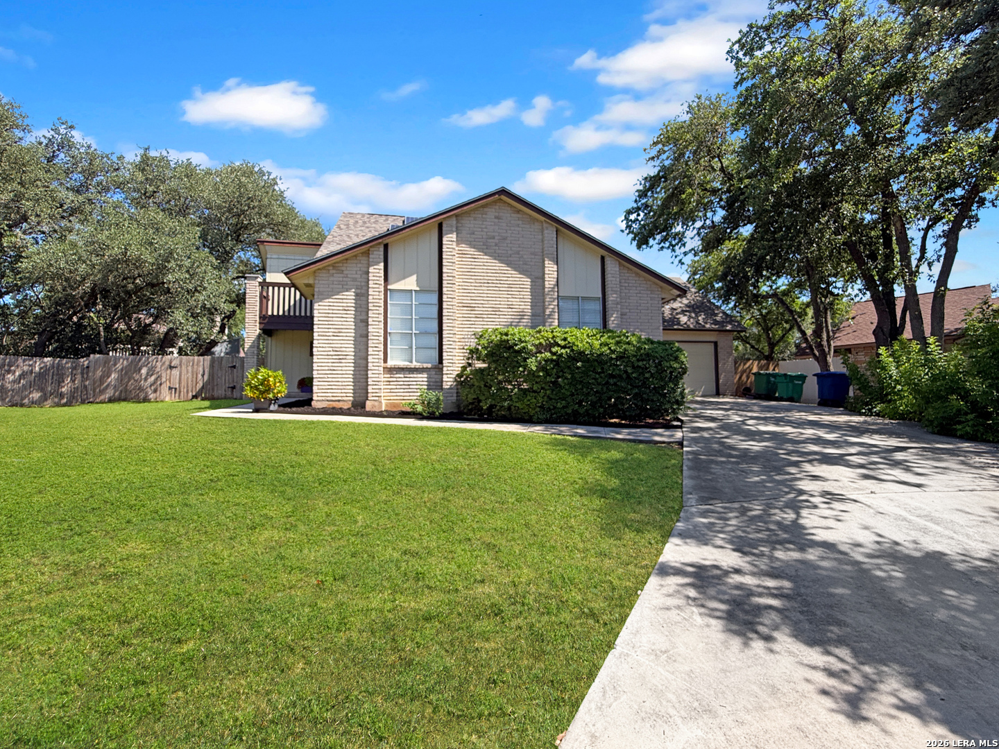 8519 Ridge Stone Street San Antonio TX 78251