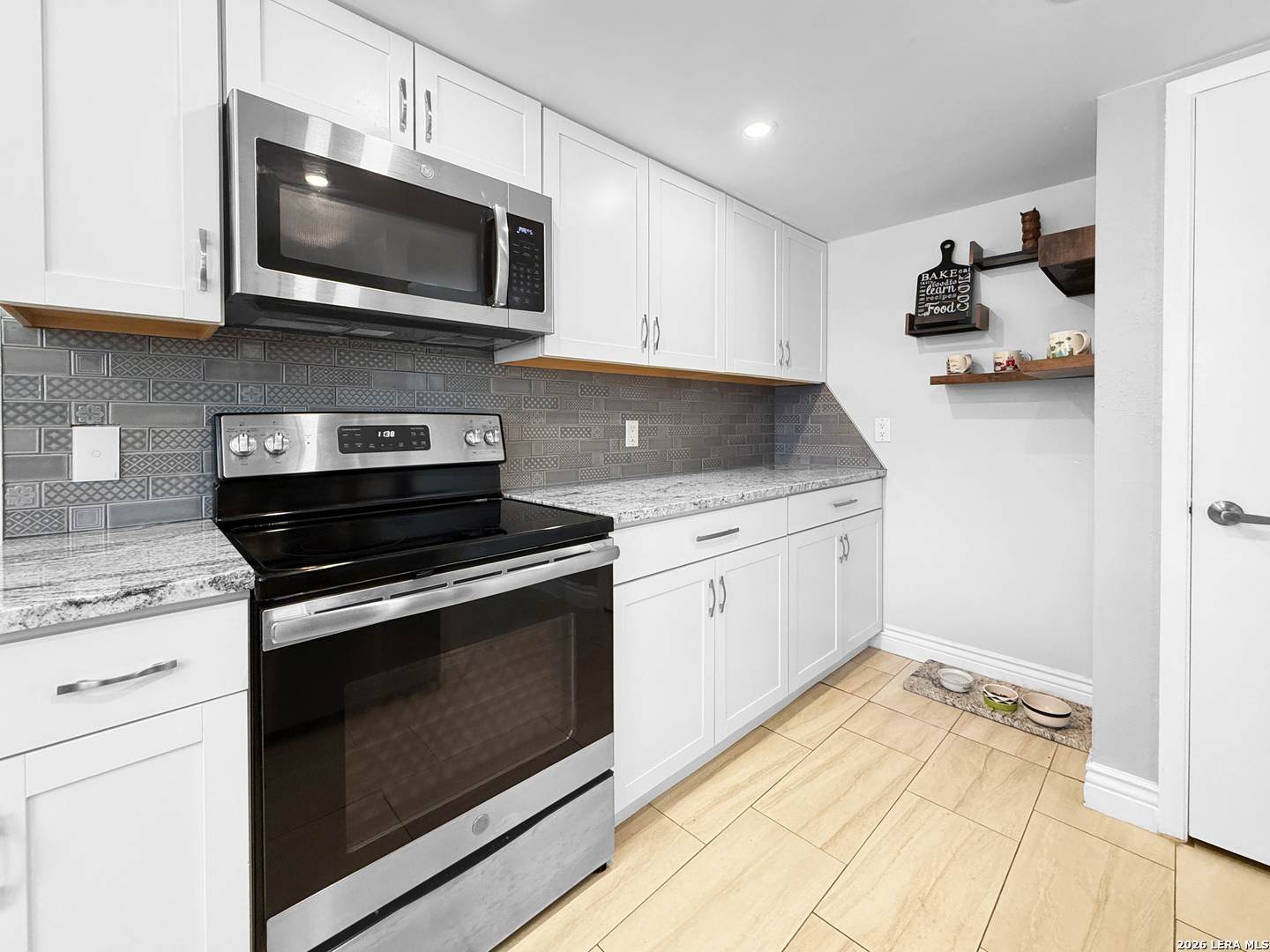 8519 Ridge Stone Street San Antonio TX 78251