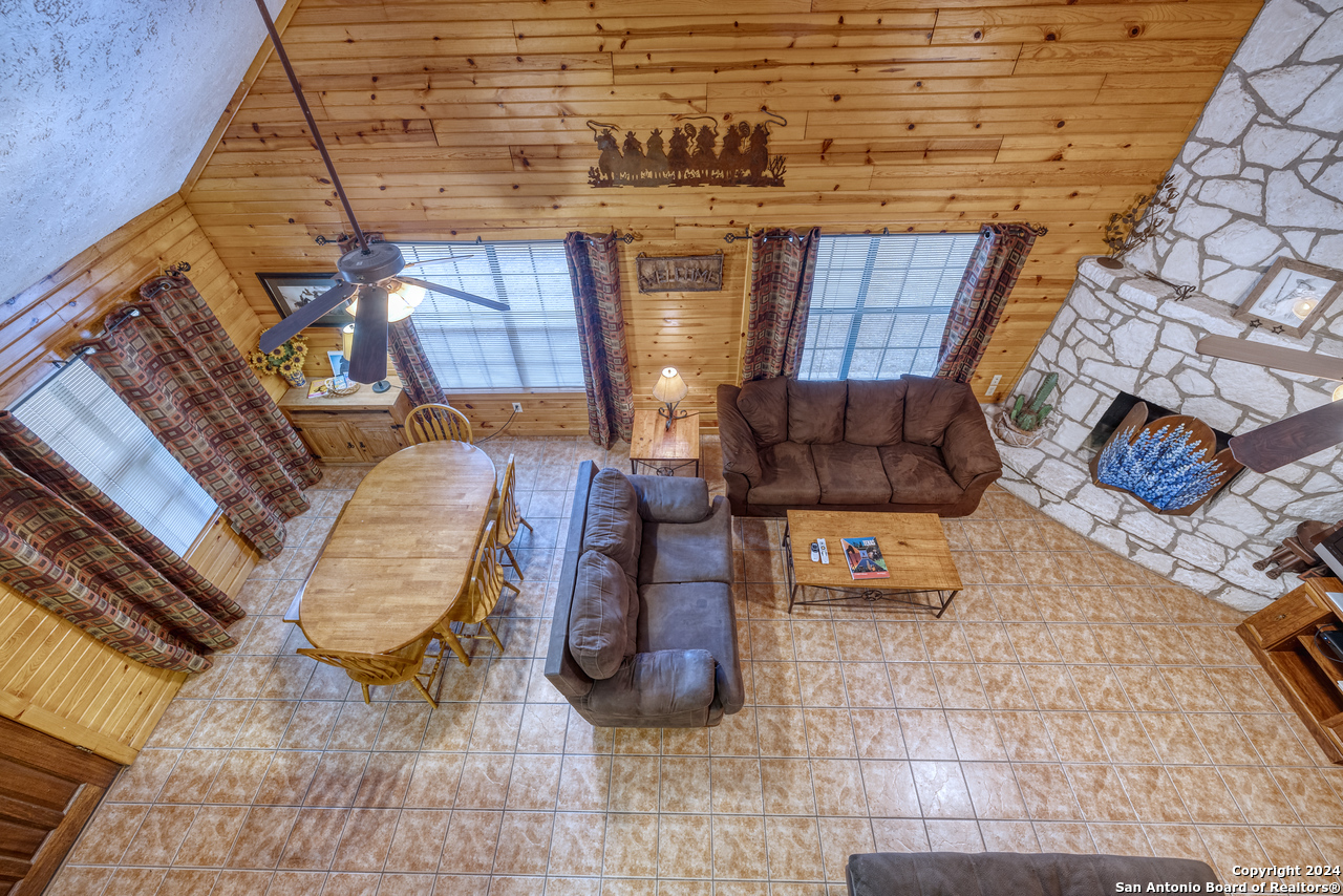 65 Commanche Creek Road Concan TX 78838