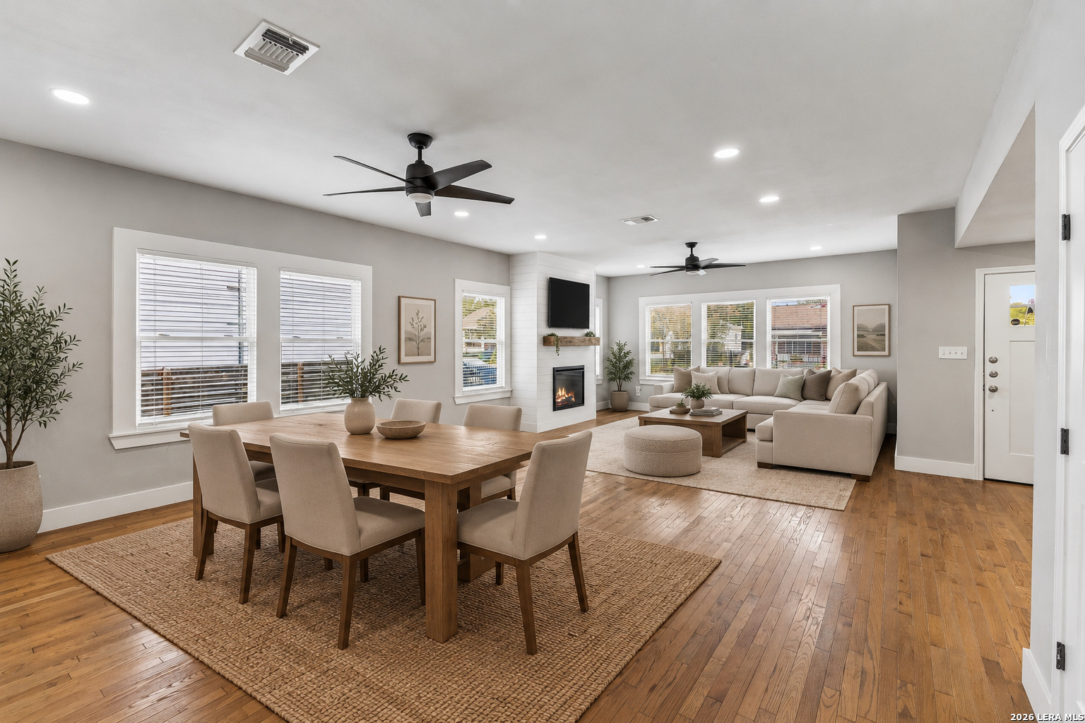 319 Burleson San Antonio TX 78202