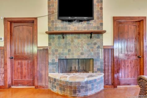 723 Tierra Linda Concan TX 78838