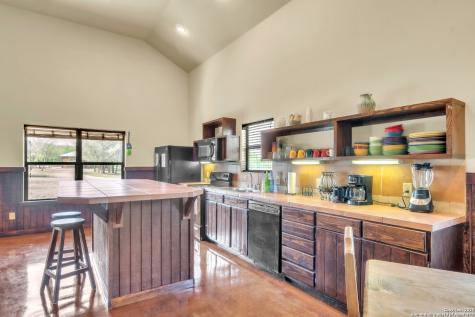 723 Tierra Linda Concan TX 78838
