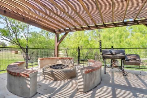 723 Tierra Linda Concan TX 78838