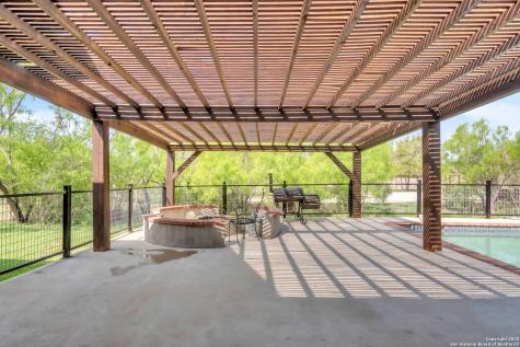 723 Tierra Linda Concan TX 78838