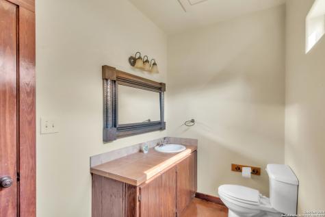 723 Tierra Linda Concan TX 78838