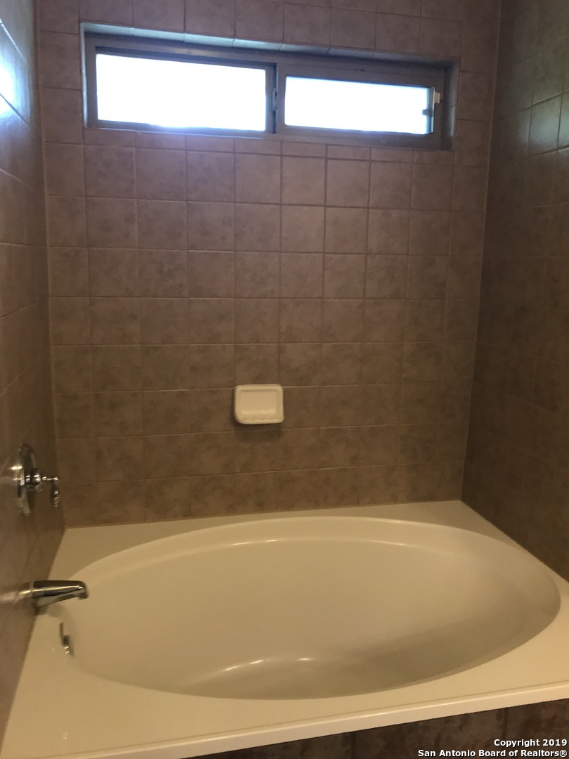 6202 W Jolie Court San Antonio TX 78240
