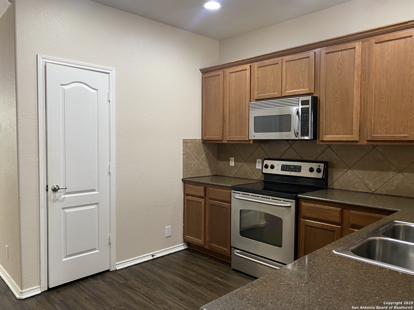 6202 W Jolie Court San Antonio TX 78240