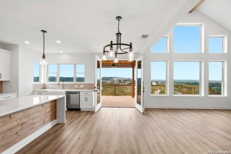 811 Lexington Pass Canyon Lake TX 78133