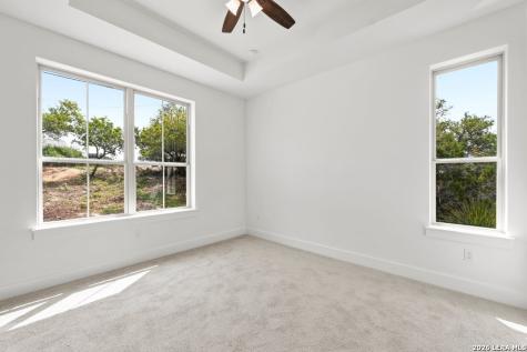 811 Lexington Pass Canyon Lake TX 78133