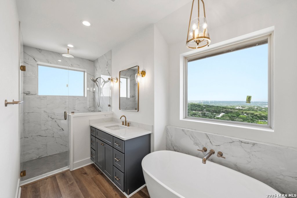 811 Lexington Pass Canyon Lake TX 78133