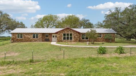 6603 Fm 2579 Floresville TX 78114