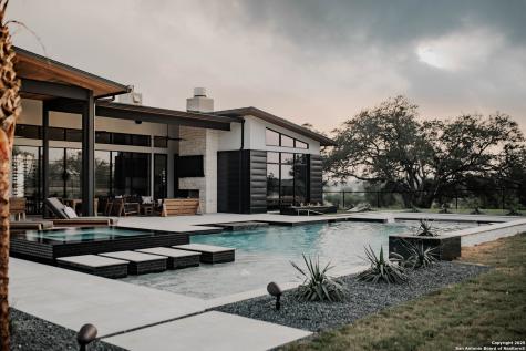 3466 Levi Sloan Road Victoria TX 77904