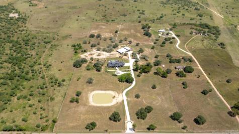 3466 Levi Sloan Road Victoria TX 77904