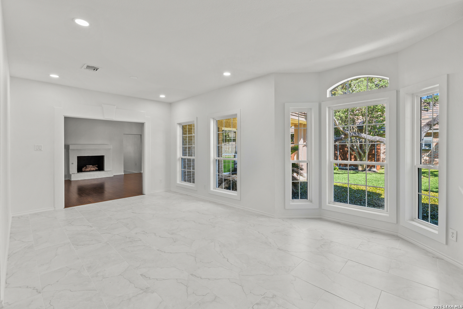 11 Granburg Circle San Antonio TX 78218