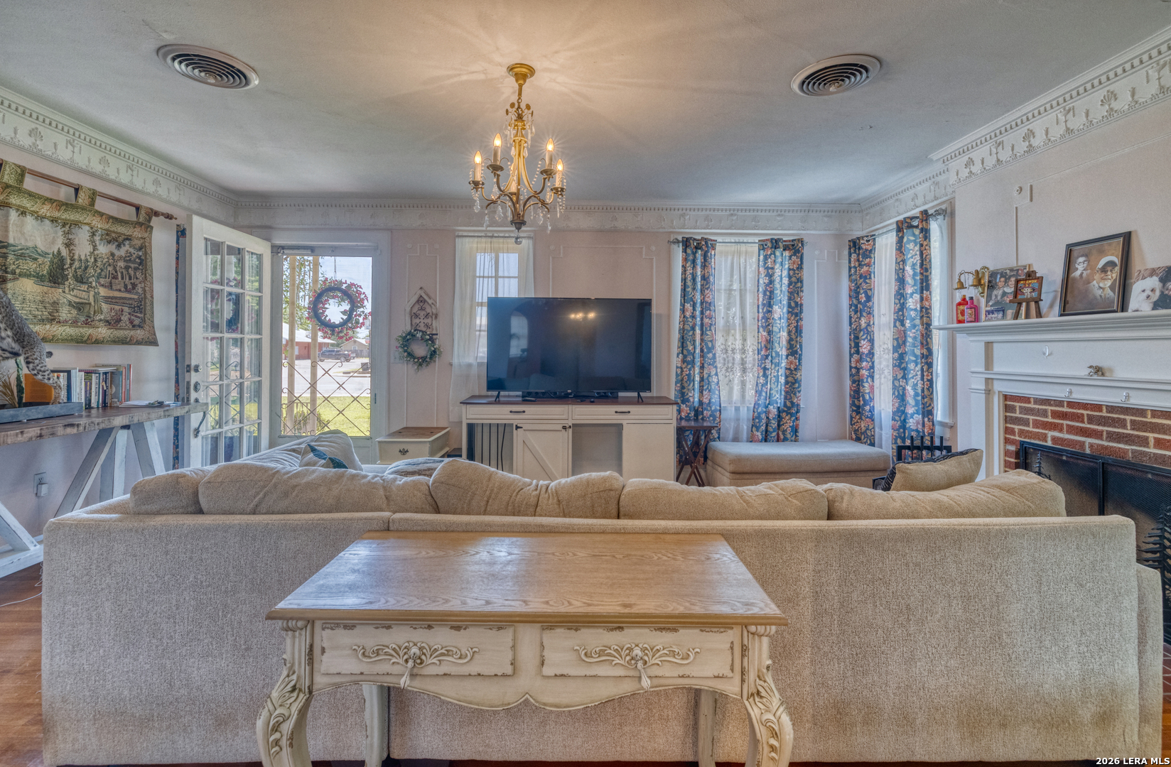 440 S Getty Uvalde TX 78801