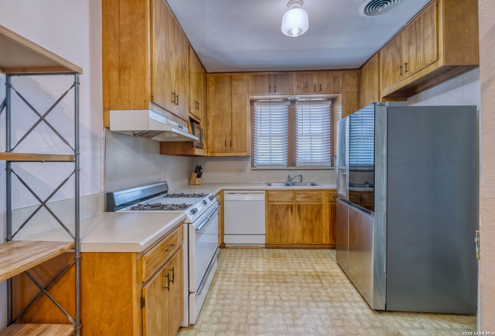 440 S Getty Uvalde TX 78801