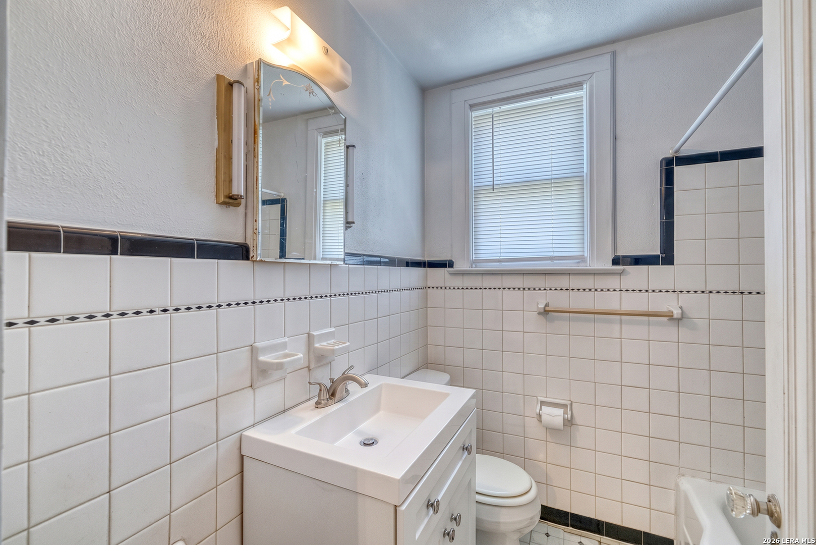 440 S Getty Uvalde TX 78801