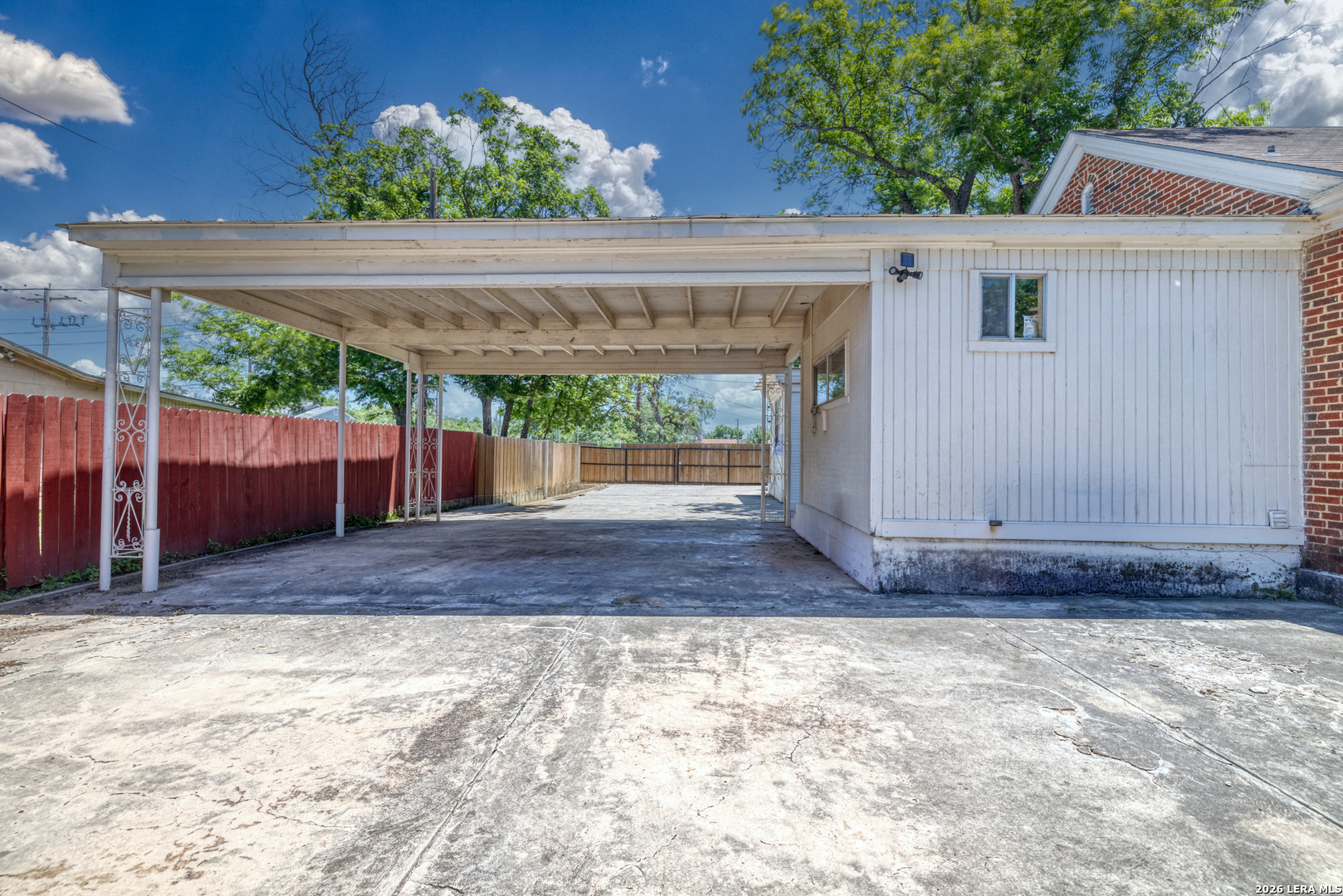 440 S Getty Uvalde TX 78801