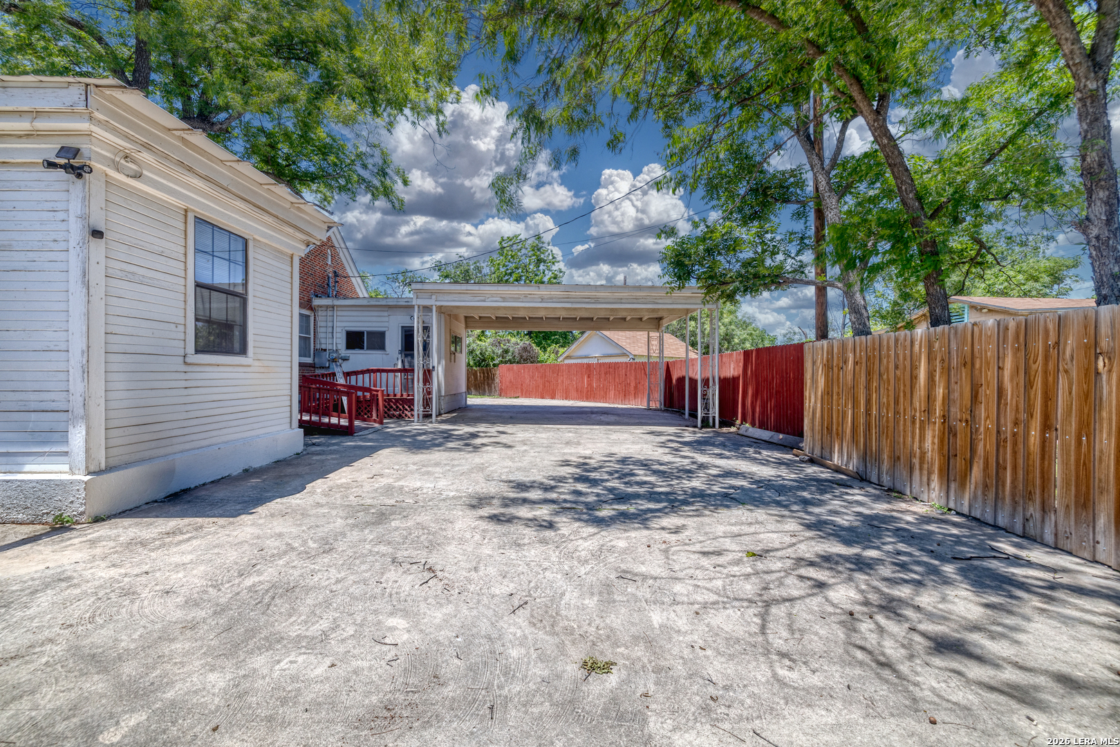 440 S Getty Uvalde TX 78801
