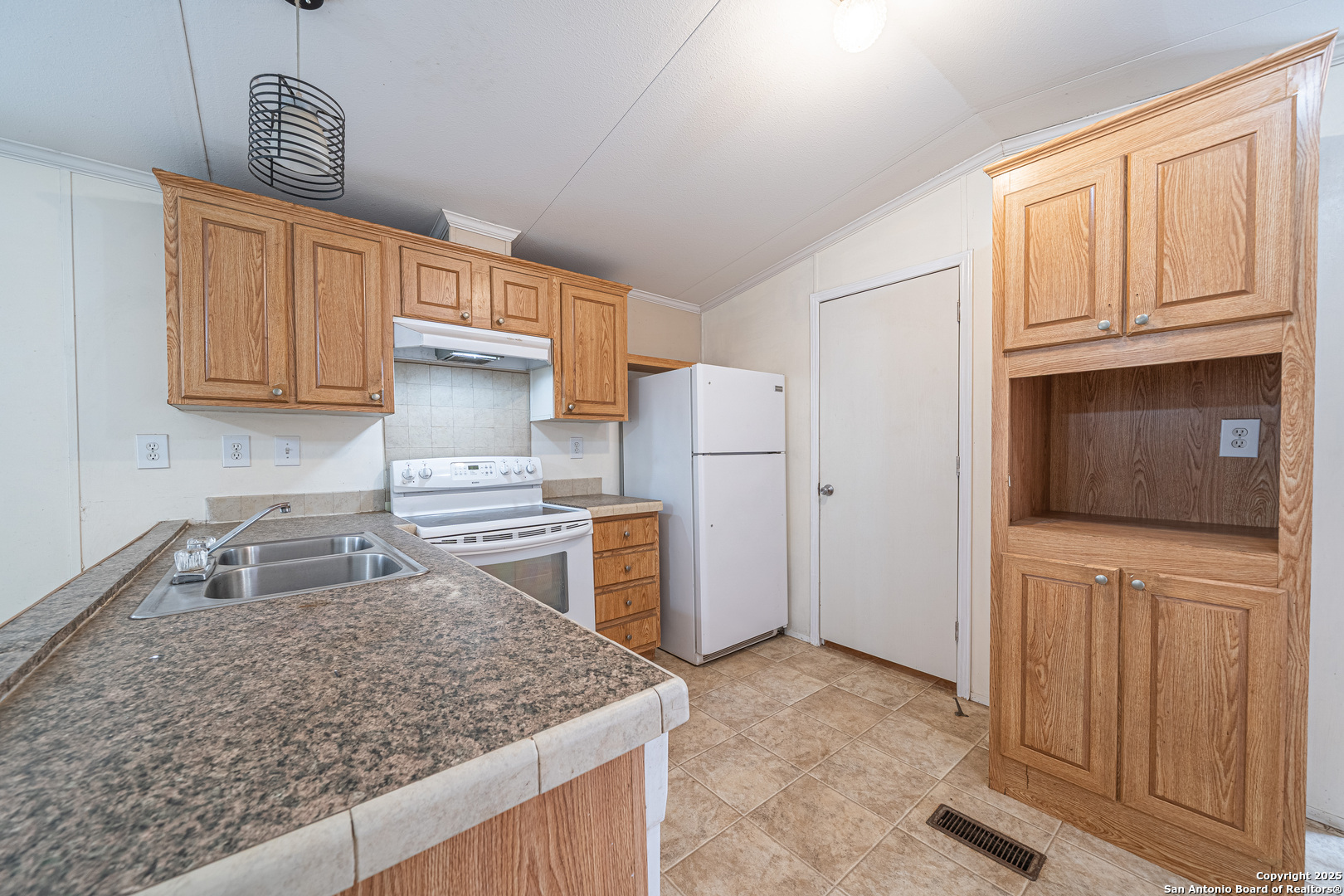 8540 Real Road San Antonio TX 78263