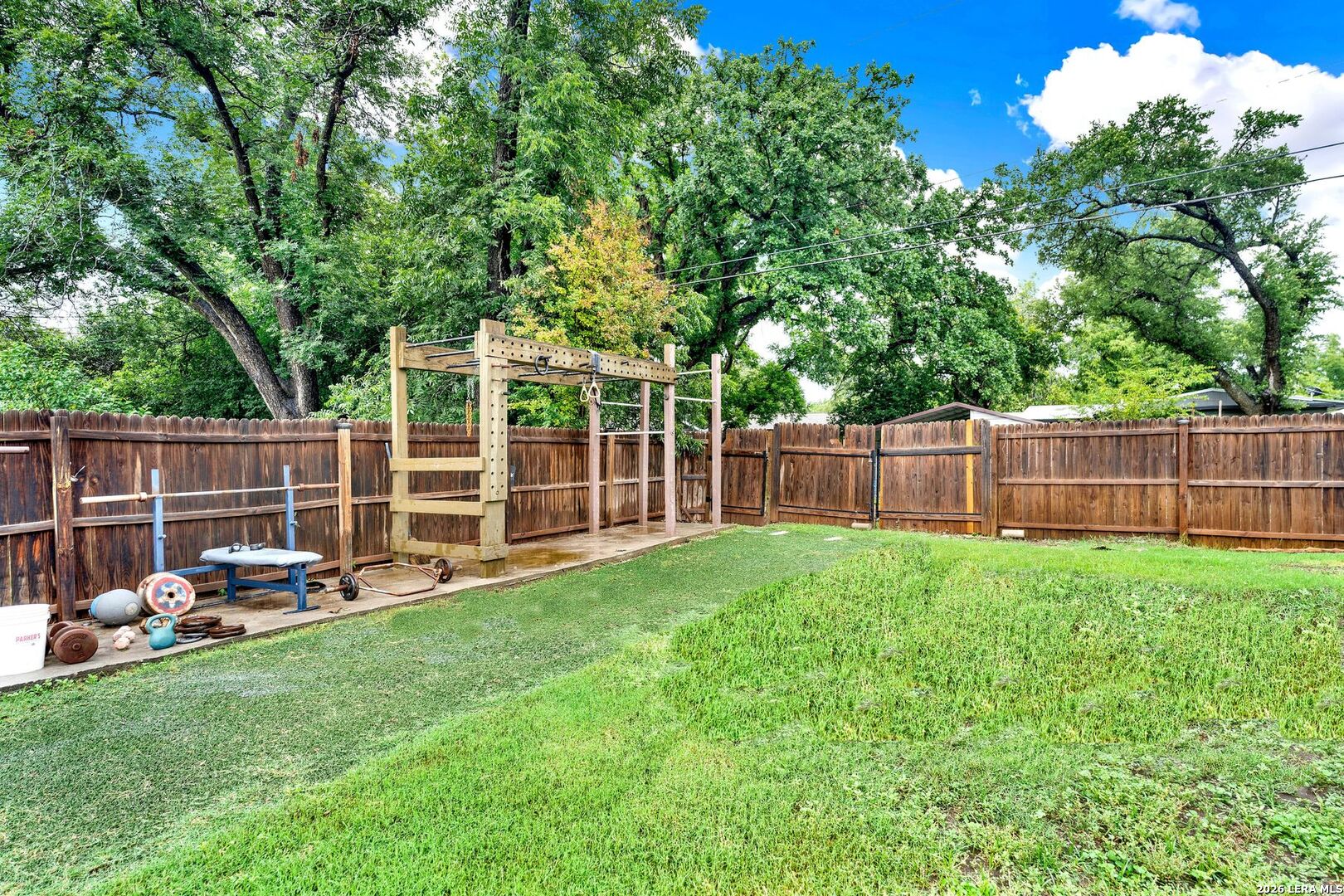 1405 25th Street Hondo TX 78861