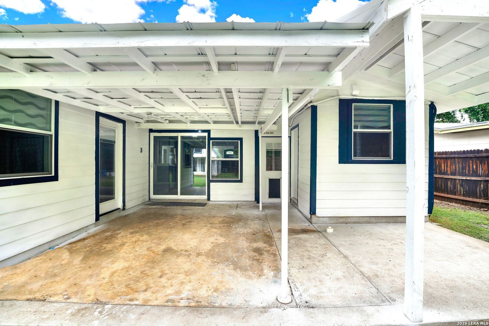 1405 25th Street Hondo TX 78861