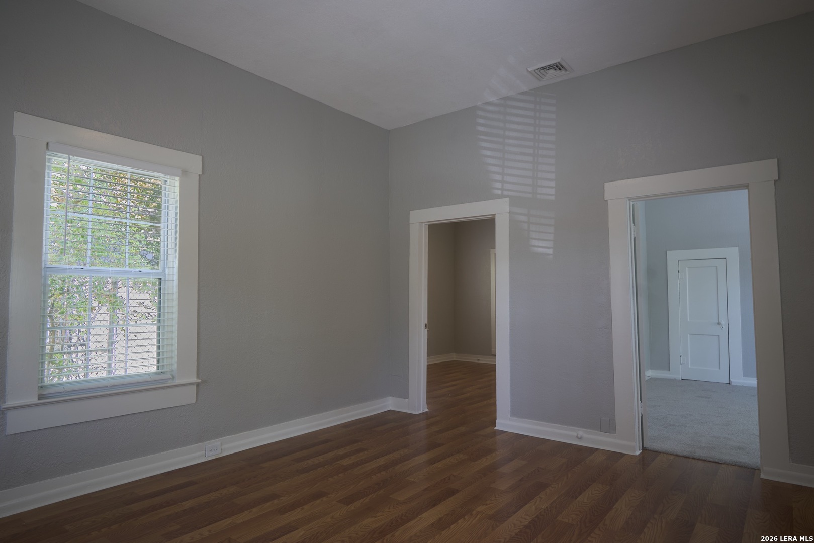 439 E Mitchell Street San Antonio TX 78210