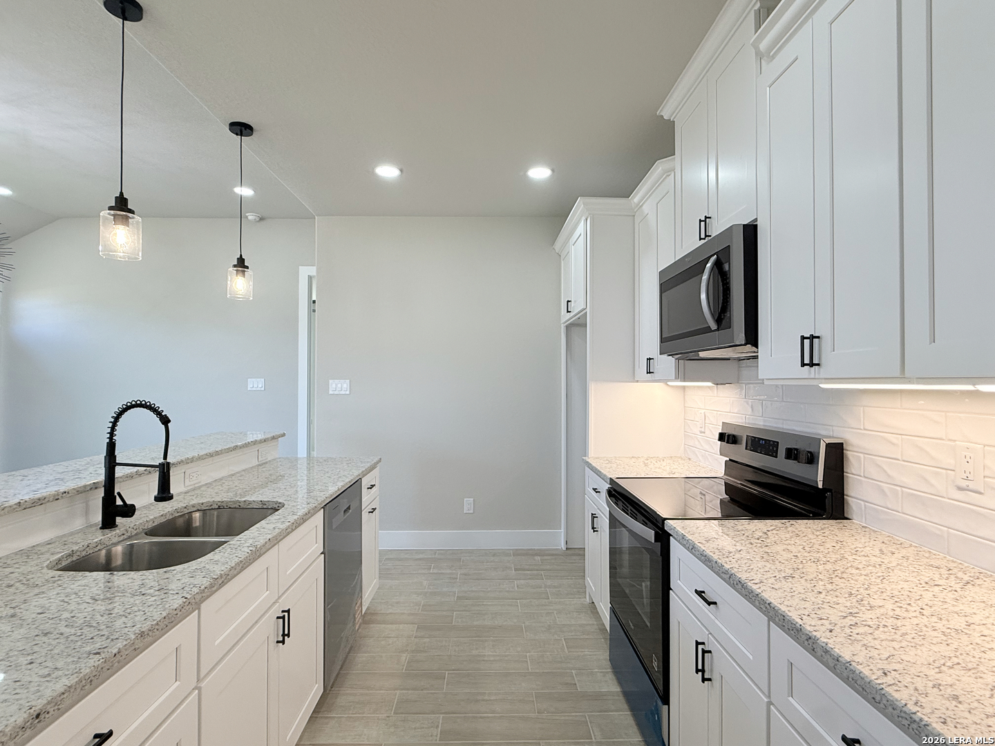 125 Camino Verde Court La Vernia TX 78121